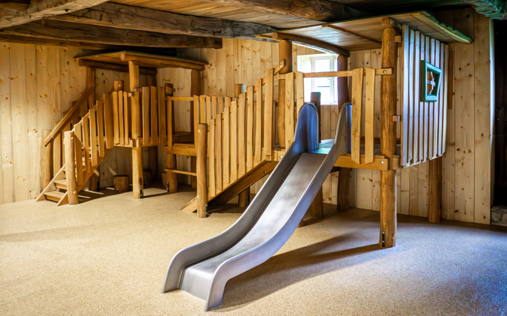 Indoor-Spielplatz »Scheune« im Freilichtmuseum in Detmold