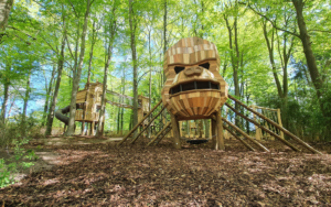 Attraktionen, Spielplatz, Robinie, Robinienholz