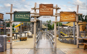 Attraktionen, Spielplatz, Robinie, Robinienholz